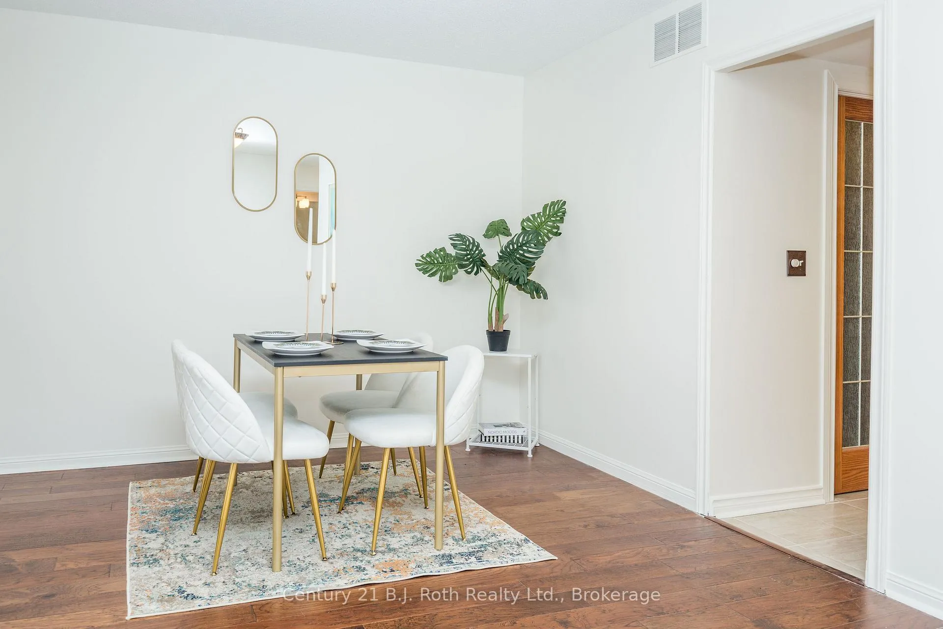 Photo 6 of Unit 305, 65 Ellen Street, Barrie, Lakeshore — HOMEH