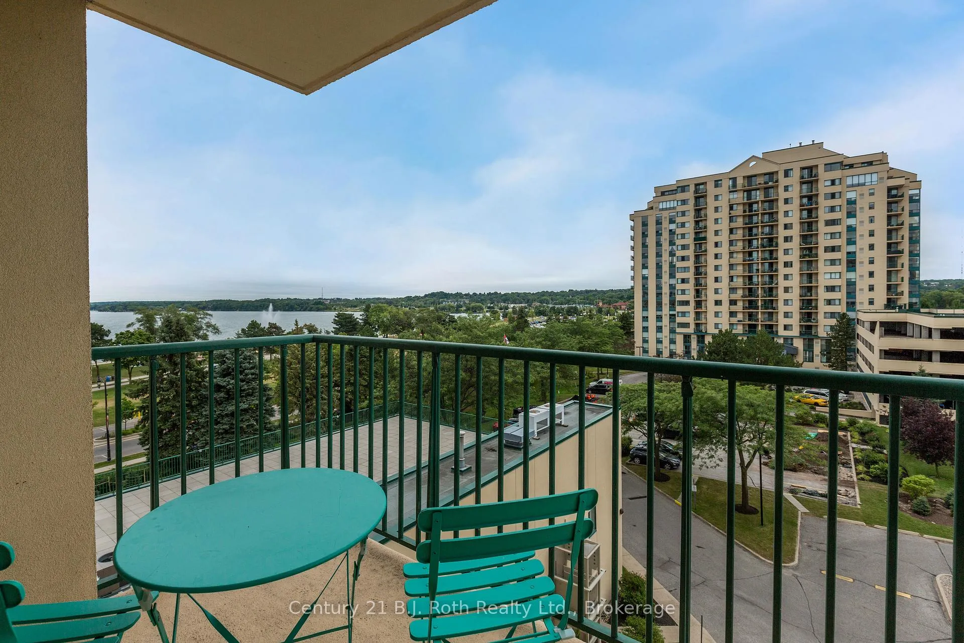 Photo 31 of Unit 305, 65 Ellen Street, Barrie, Lakeshore — HOMEH