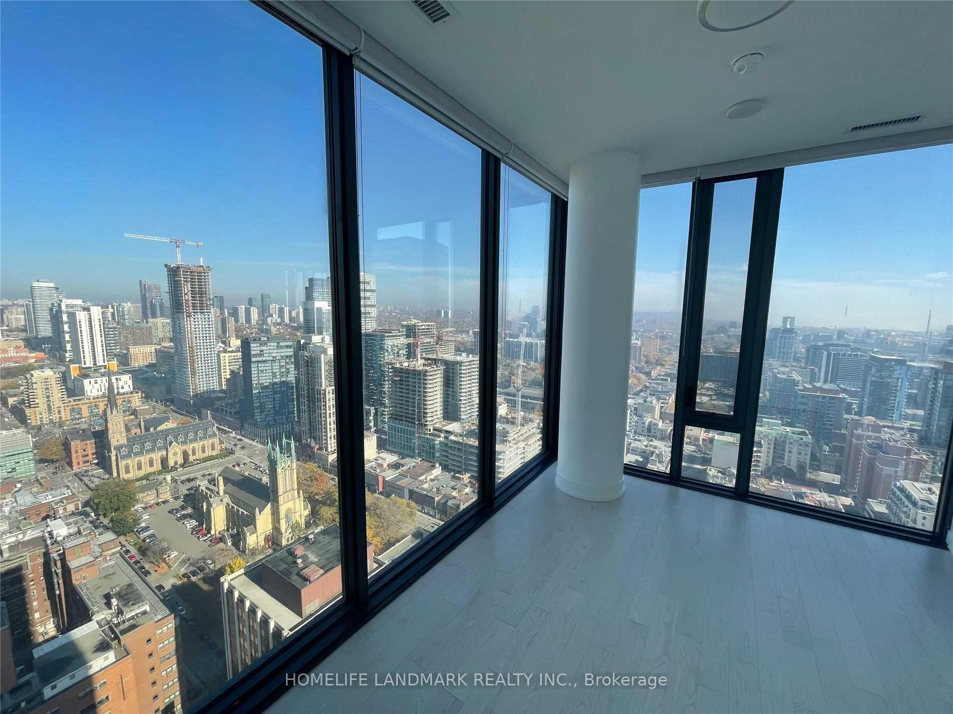 Photo 2 of Unit 3716, 20 Lombard Street, Toronto, Church-Yonge Corridor — HOMEH