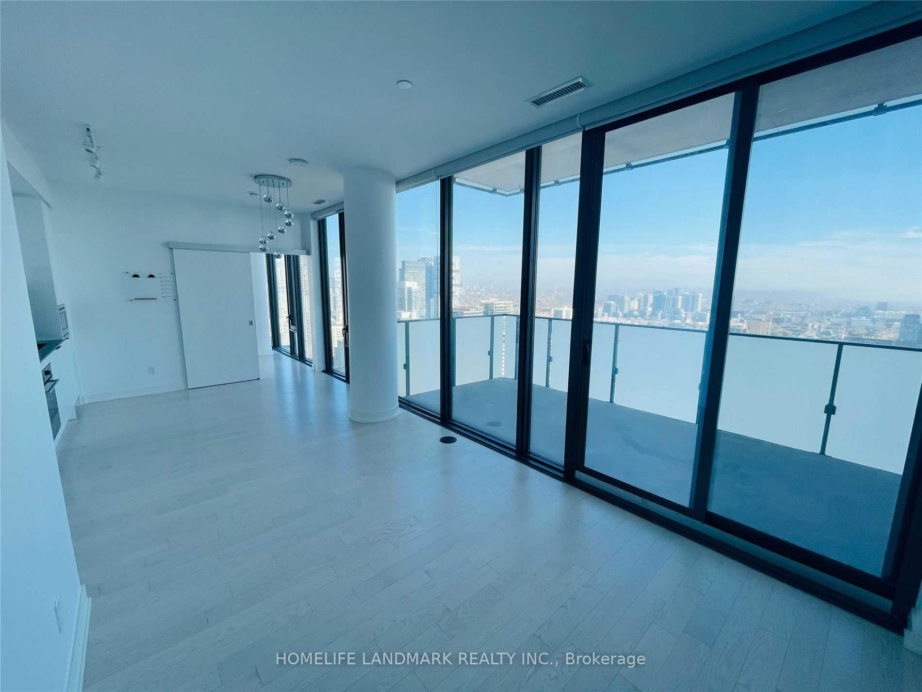 Photo 3 of Unit 3716, 20 Lombard Street, Toronto, Church-Yonge Corridor — HOMEH
