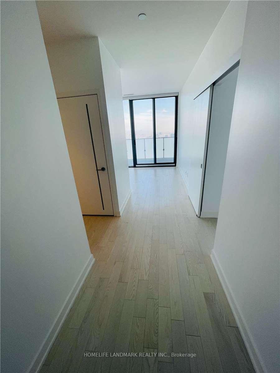 Photo 6 of Unit 3716, 20 Lombard Street, Toronto, Church-Yonge Corridor — HOMEH