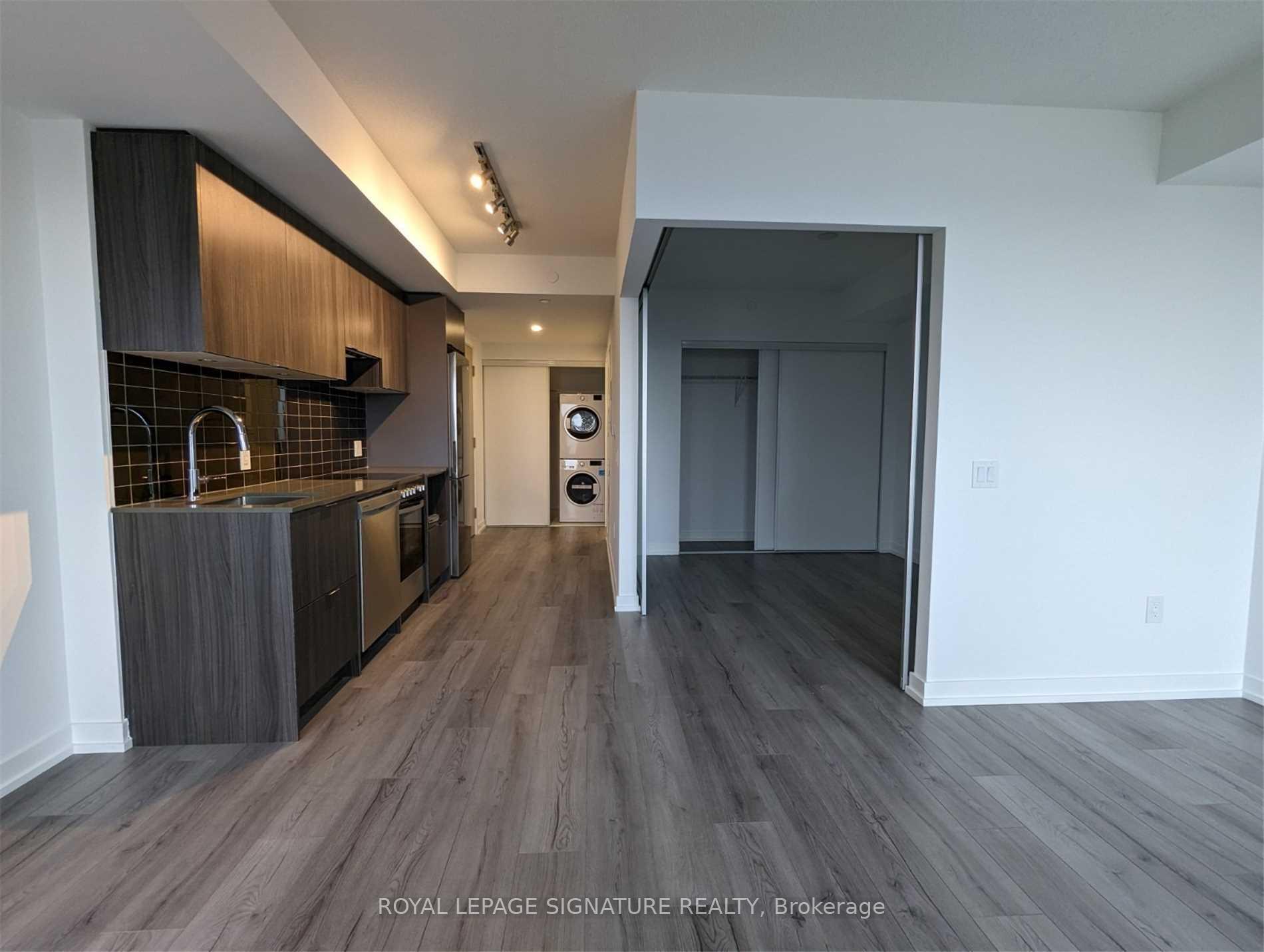 Photo 4 of Unit 1707, 395 Bloor Street E, Toronto, North St. James Town — HOMEH