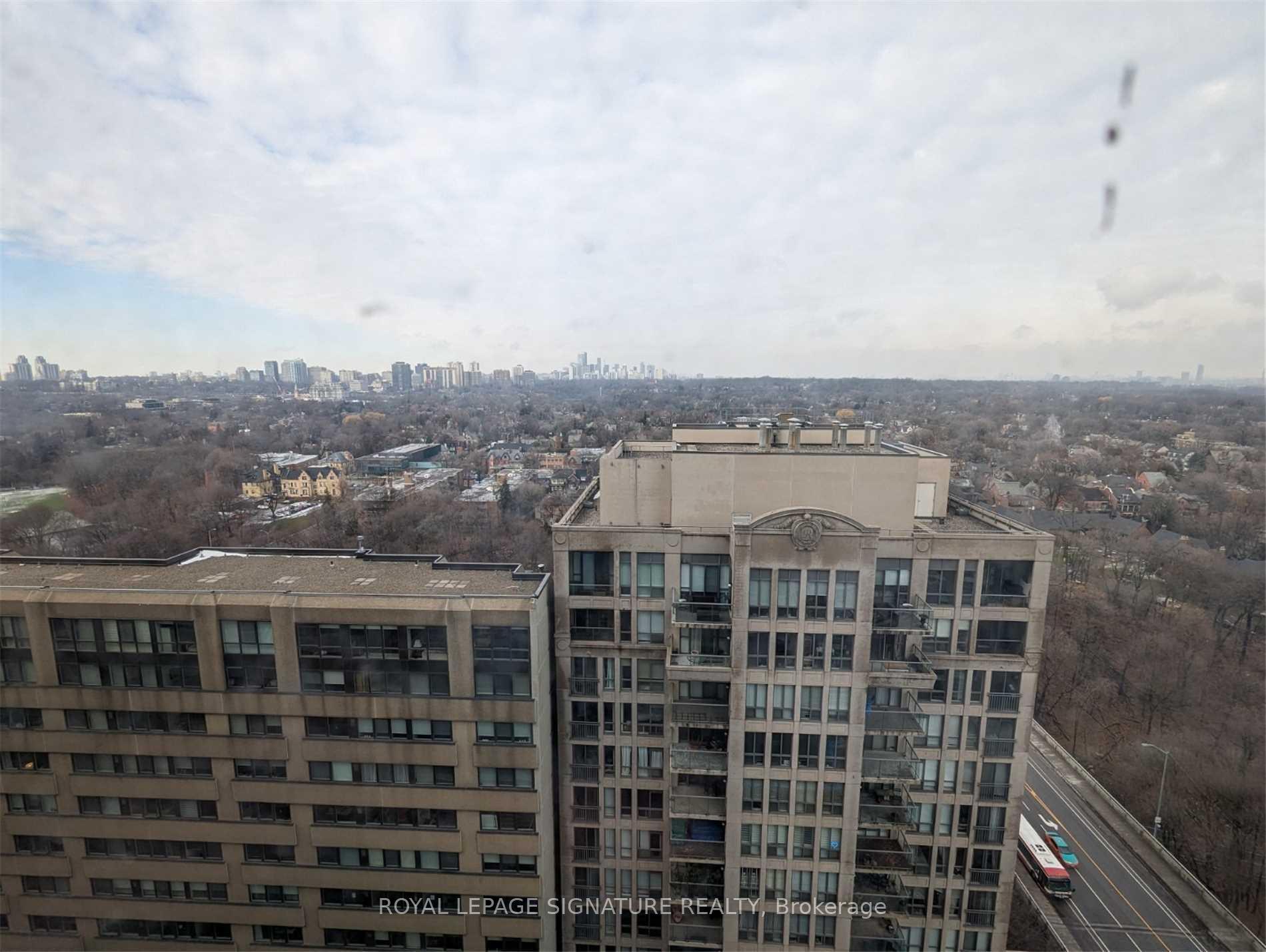 Photo 11 of Unit 1707, 395 Bloor Street E, Toronto, North St. James Town — HOMEH