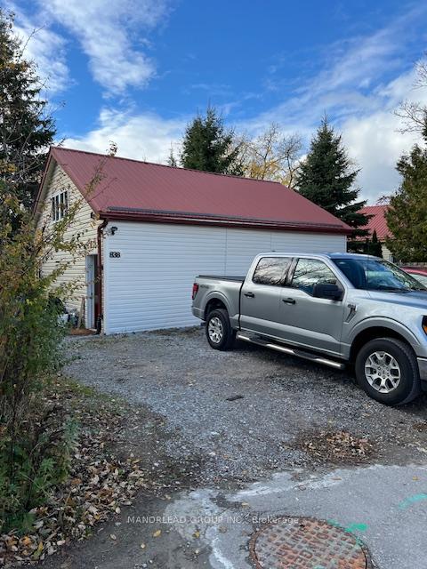 Photo 4 of Unit B, 838B Trivetts Road, Georgina, Historic Lakeshore Communities — HOMEH