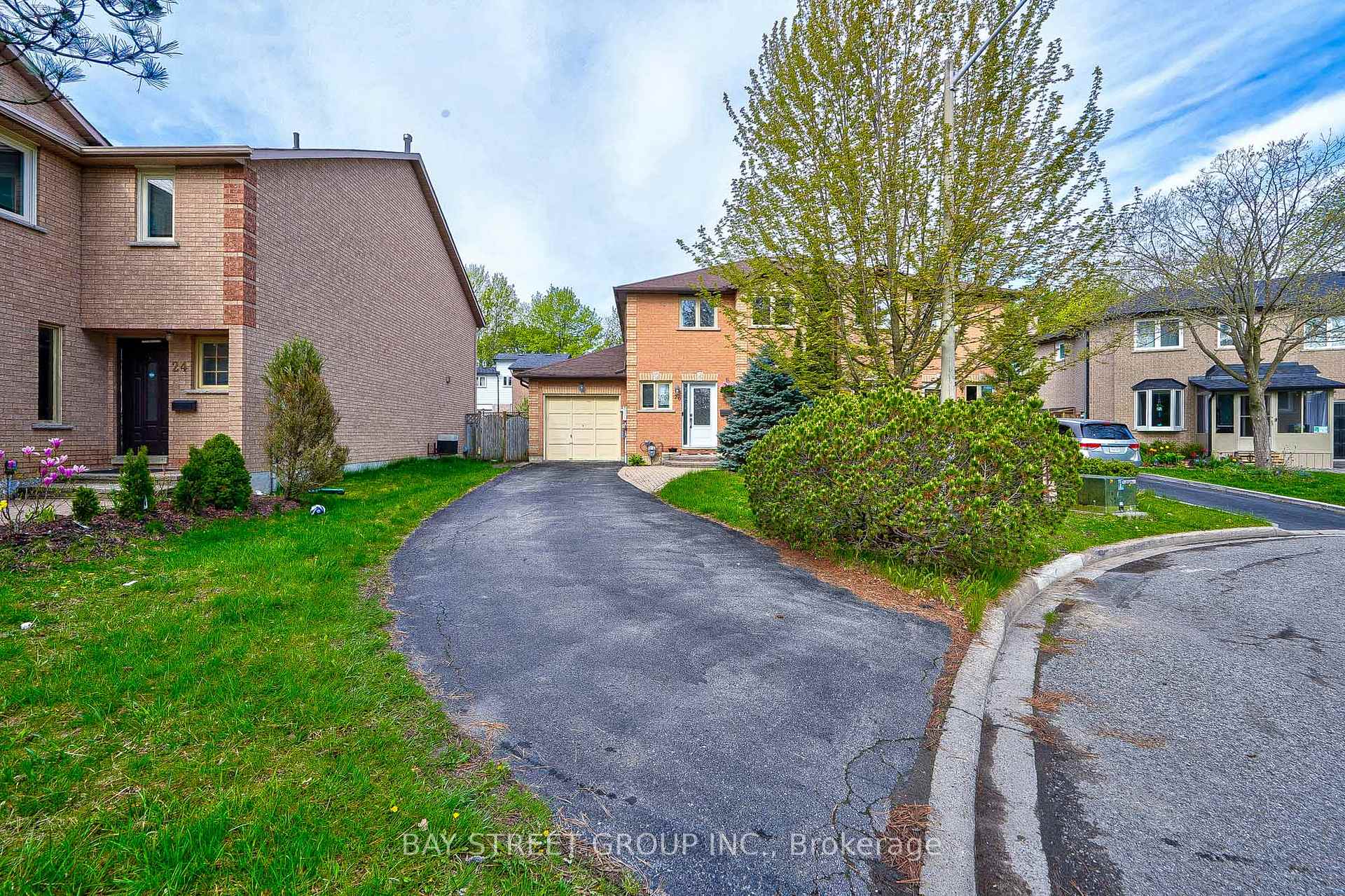Front of 26 Cypress Court