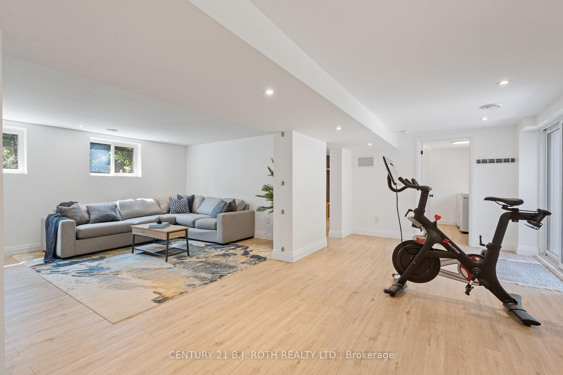 Photo 32 of 233 Dock Road, Barrie, South Shore — HOMEH