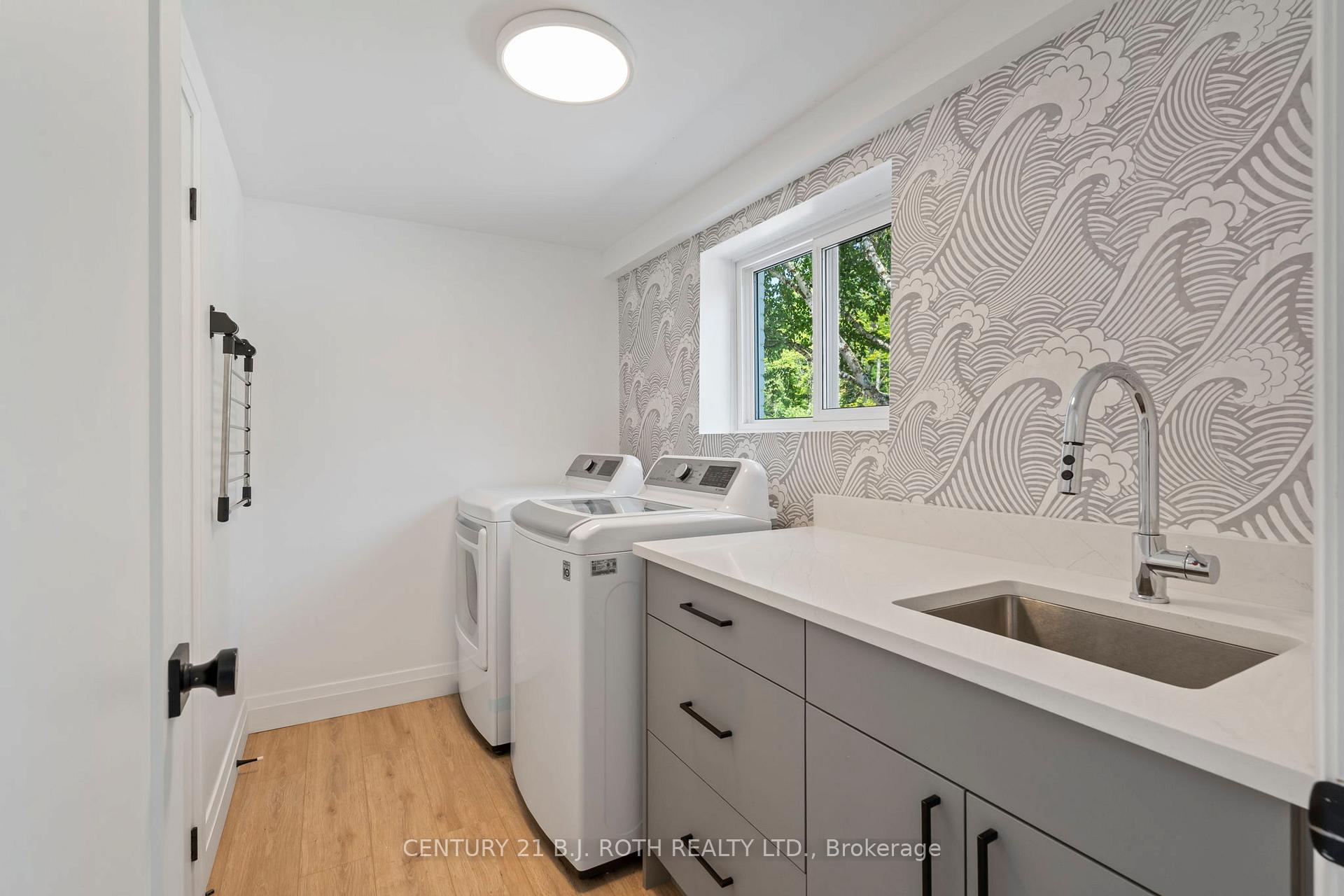 Photo 35 of 233 Dock Road, Barrie, South Shore — HOMEH