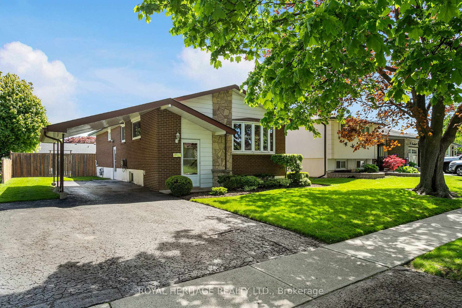 Photo 3 of 7 Turnbull Road, Ajax, South East — HOMEH