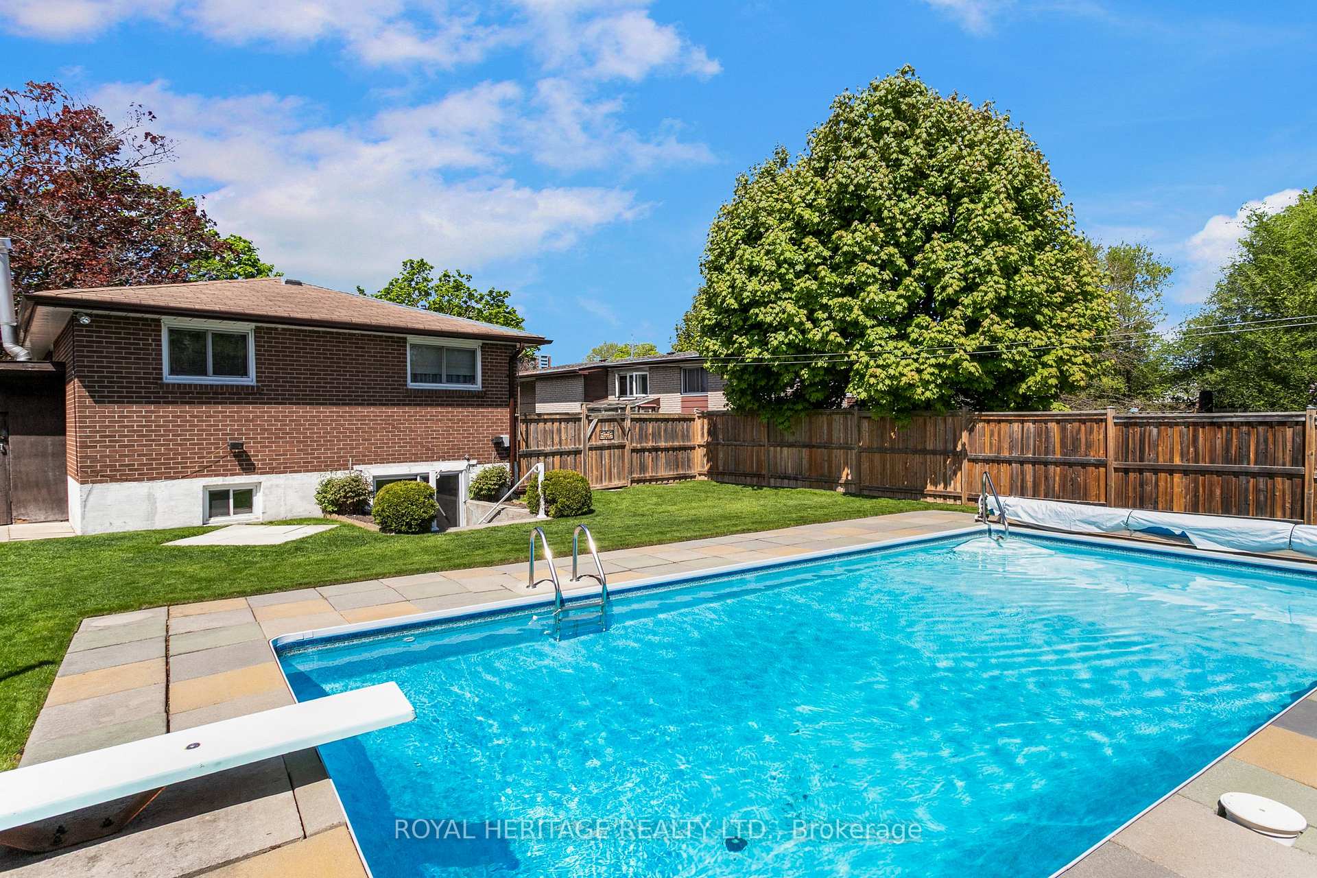 Photo 8 of 7 Turnbull Road, Ajax, South East — HOMEH