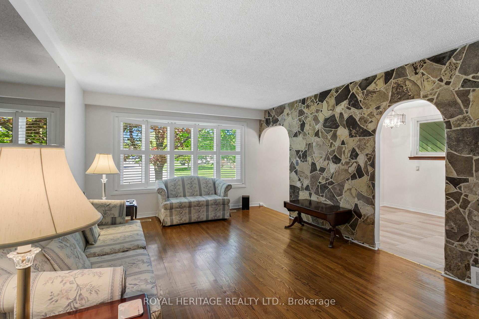 Photo 13 of 7 Turnbull Road, Ajax, South East — HOMEH