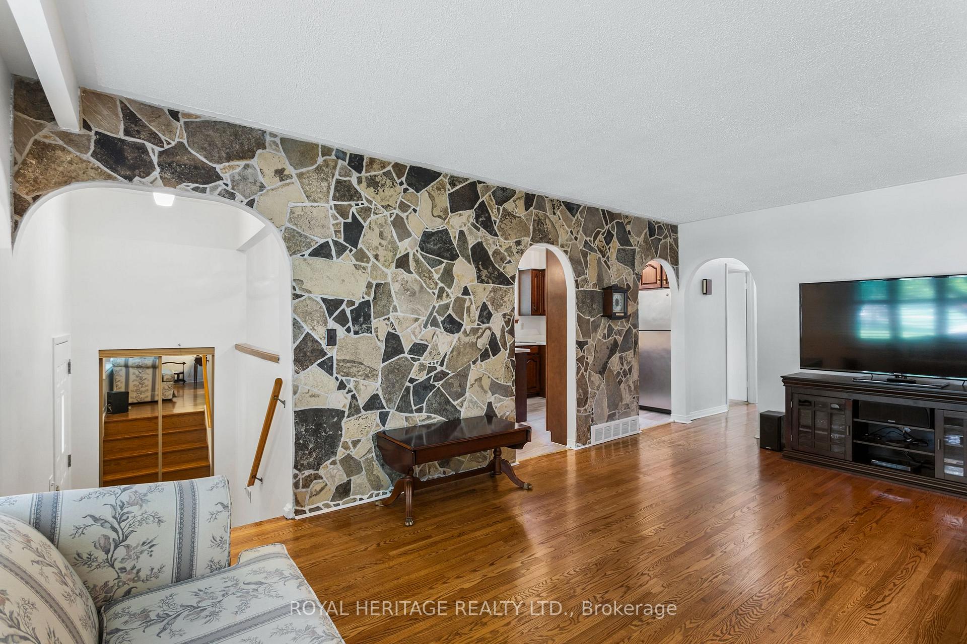 Photo 15 of 7 Turnbull Road, Ajax, South East — HOMEH