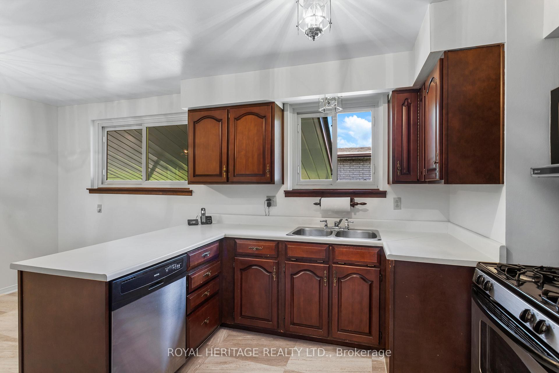 Photo 20 of 7 Turnbull Road, Ajax, South East — HOMEH