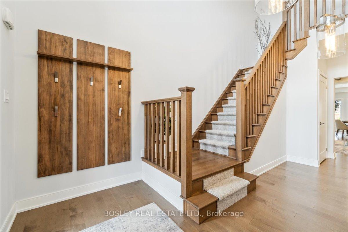 Photo 24 of 48 Plewes Drive, Collingwood — HOMEH