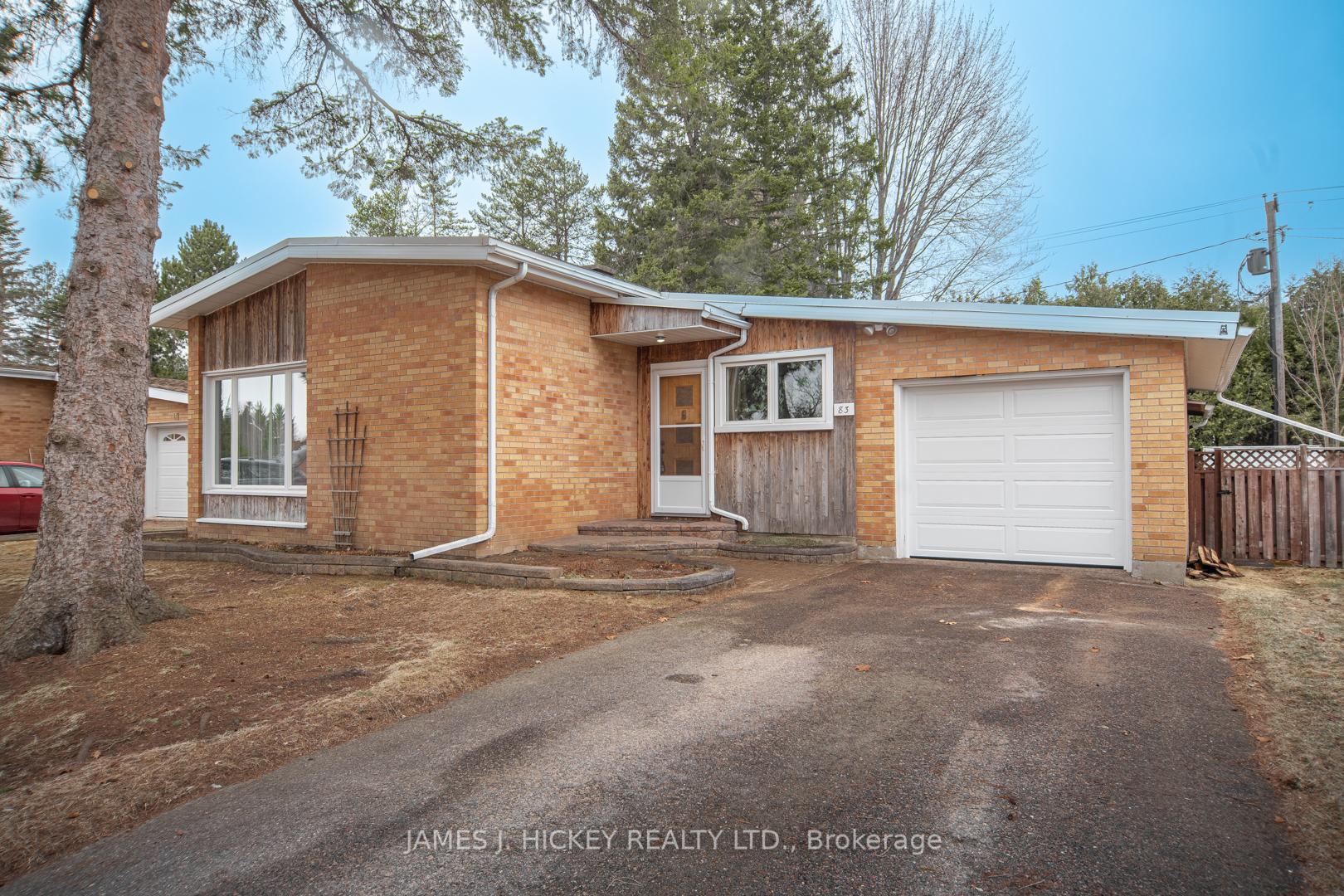 Photo 1 of 83 Frontenac Crescent, Deep River — HOMEH