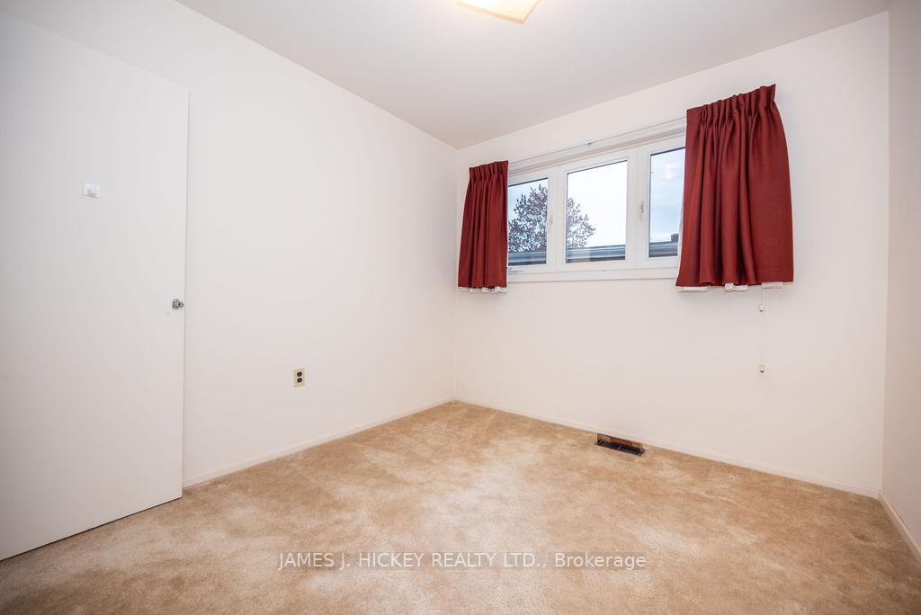 Photo 7 of 83 Frontenac Crescent, Deep River — HOMEH
