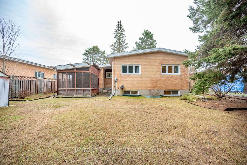 Photo 42 of 83 Frontenac Crescent, Deep River — HOMEH