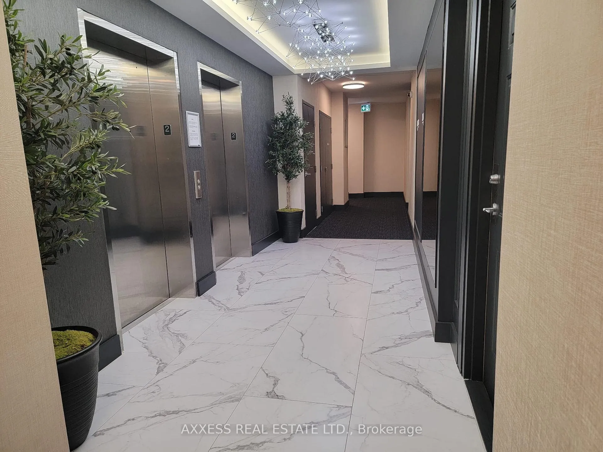 Photo 6 of Unit 210, 160 Woodbridge Avenue, Vaughan, West Woodbridge — HOMEH