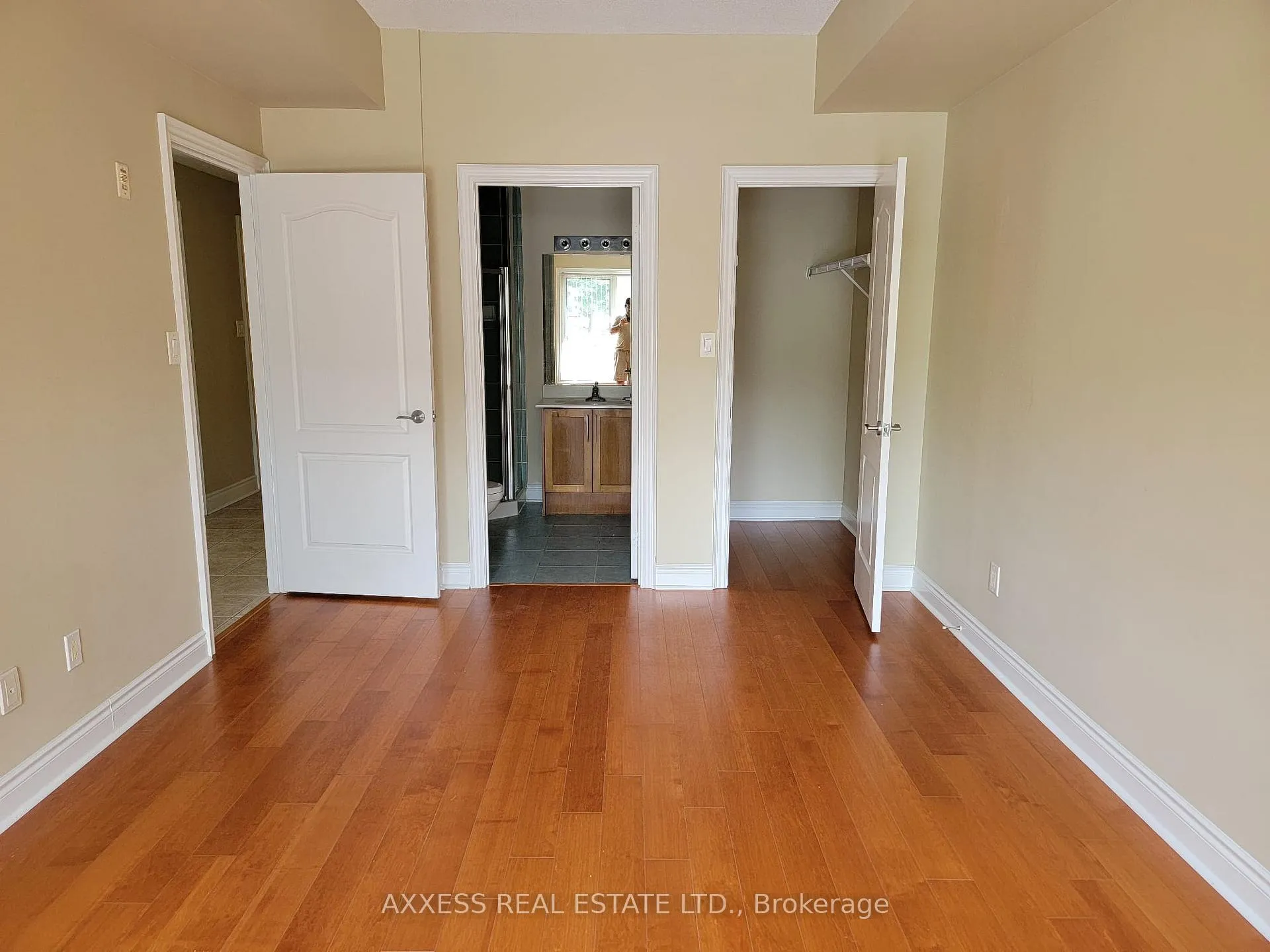 Photo 15 of Unit 210, 160 Woodbridge Avenue, Vaughan, West Woodbridge — HOMEH