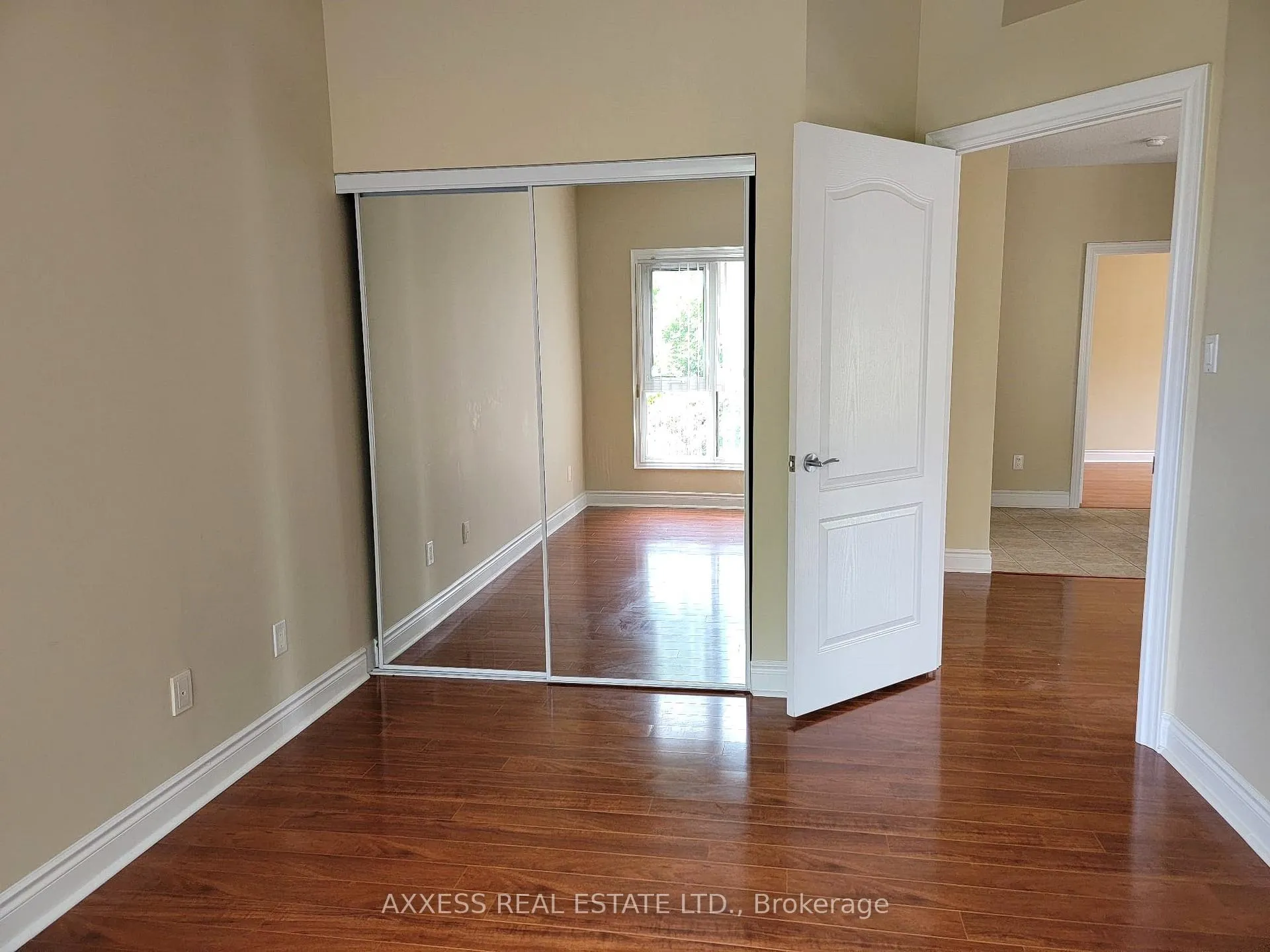 Photo 18 of Unit 210, 160 Woodbridge Avenue, Vaughan, West Woodbridge — HOMEH