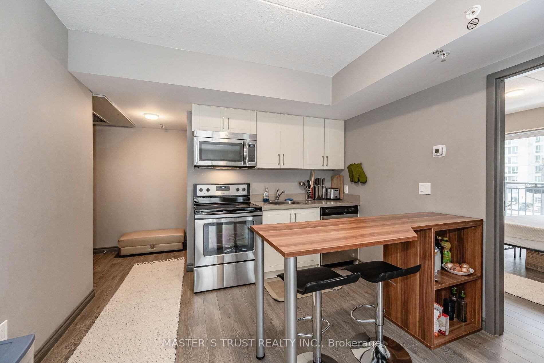 Photo 5 of Unit 502, 321 Spruce Street, Waterloo, Lakeshore Village — HOMEH