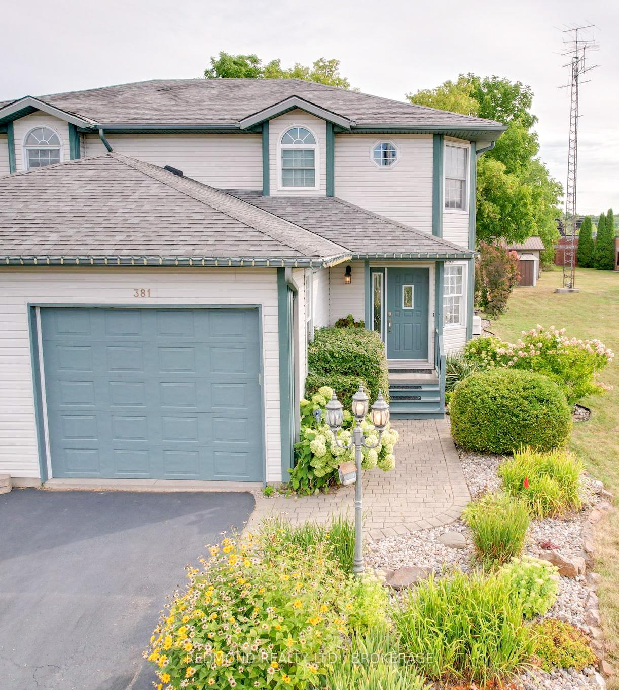 Photo 2 of 381 James Street, Gananoque — HOMEH