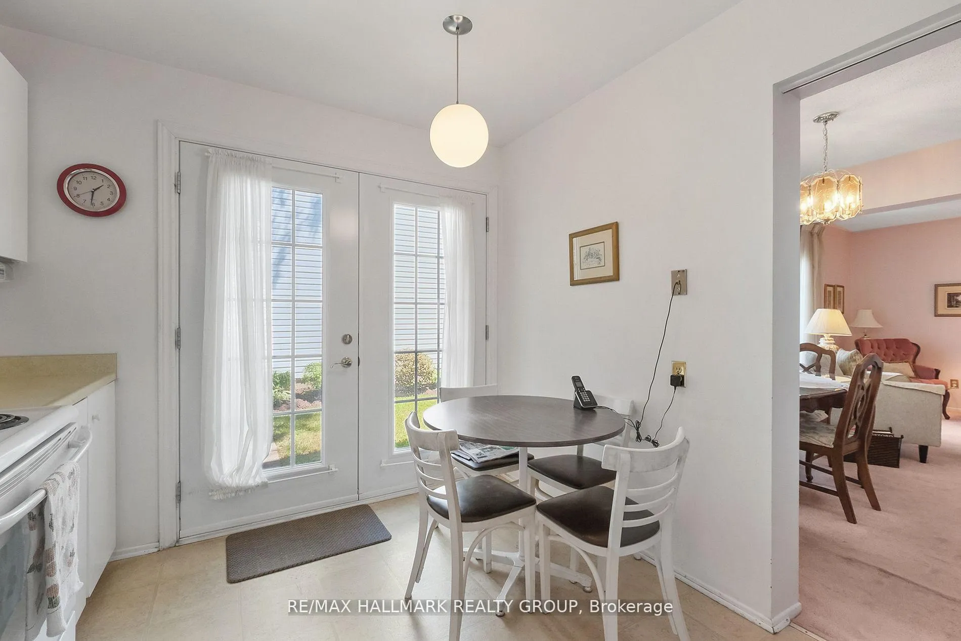 Photo 6 of 625 Trelawny Private, Ottawa, Carleton Square — HOMEH