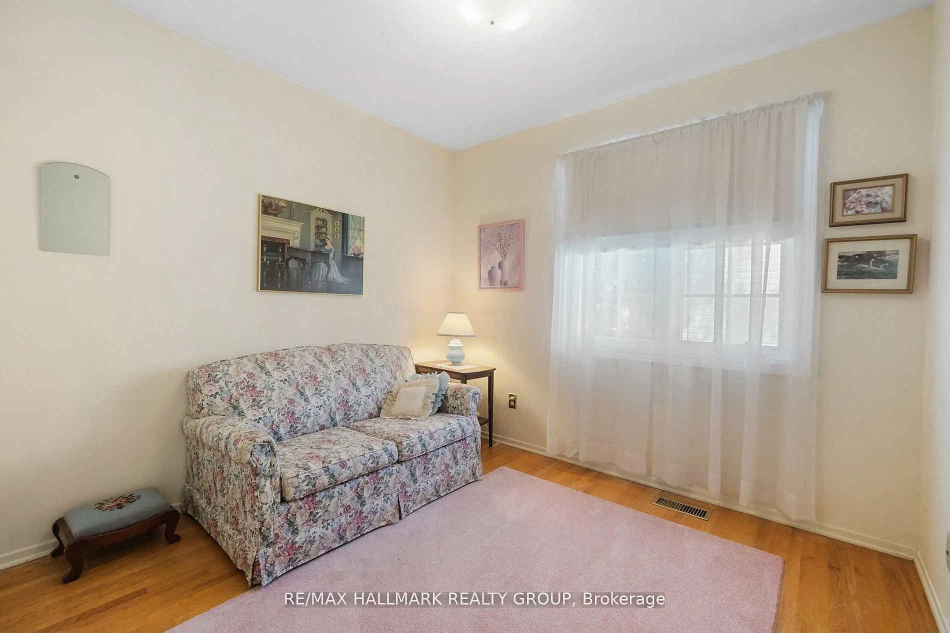 Photo 16 of 625 Trelawny Private, Ottawa, Carleton Square — HOMEH
