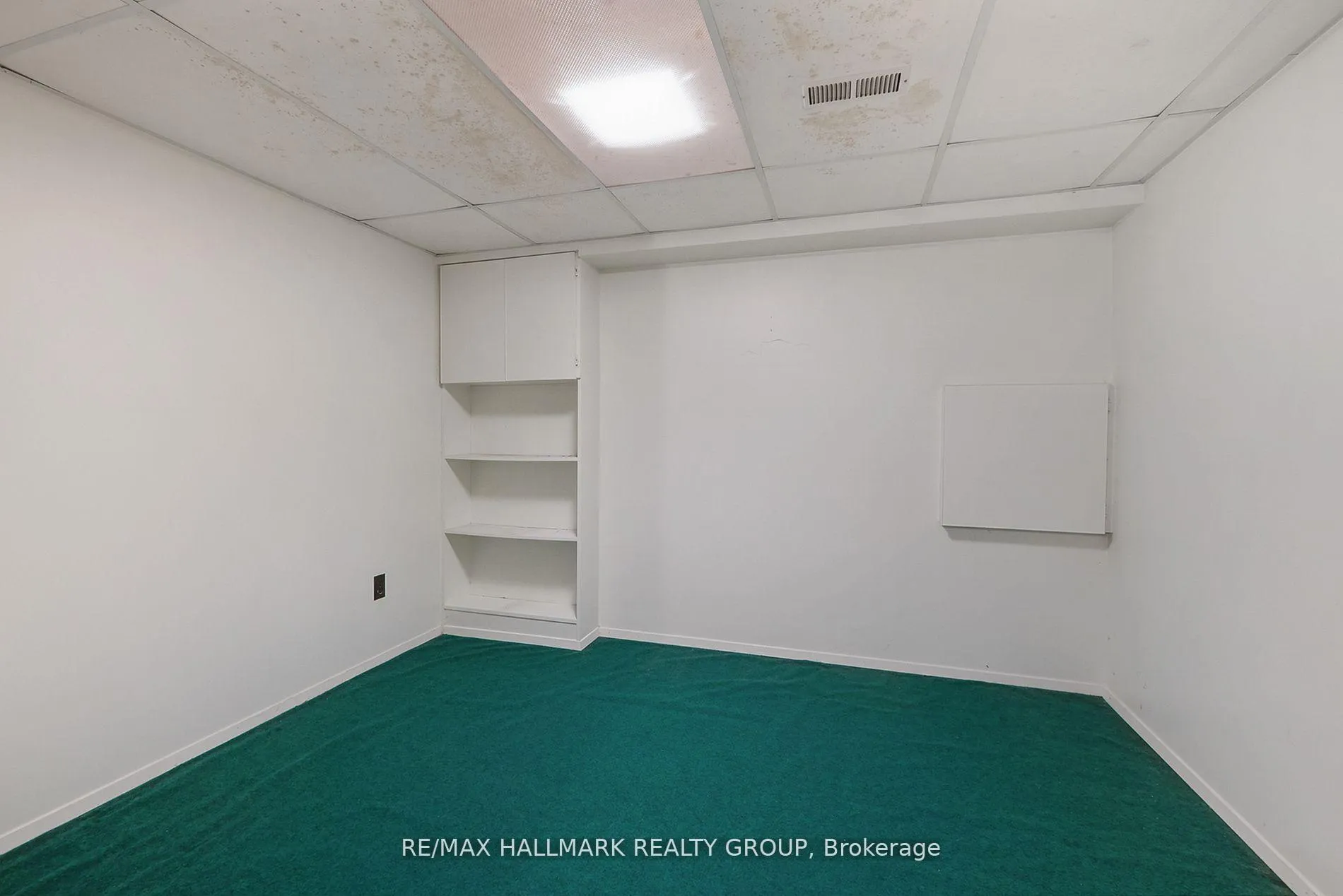 Photo 20 of 625 Trelawny Private, Ottawa, Carleton Square — HOMEH