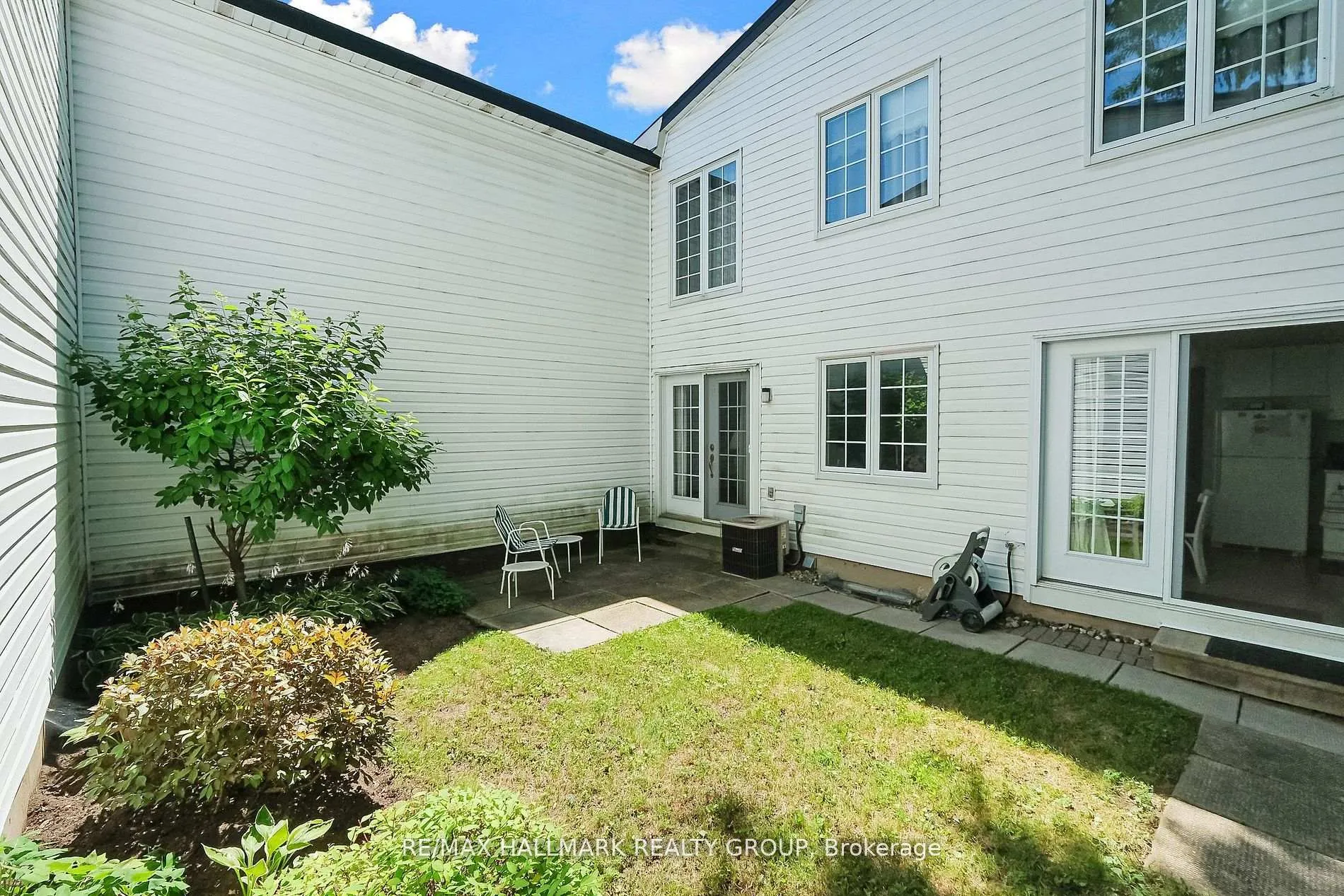 Photo 25 of 625 Trelawny Private, Ottawa, Carleton Square — HOMEH
