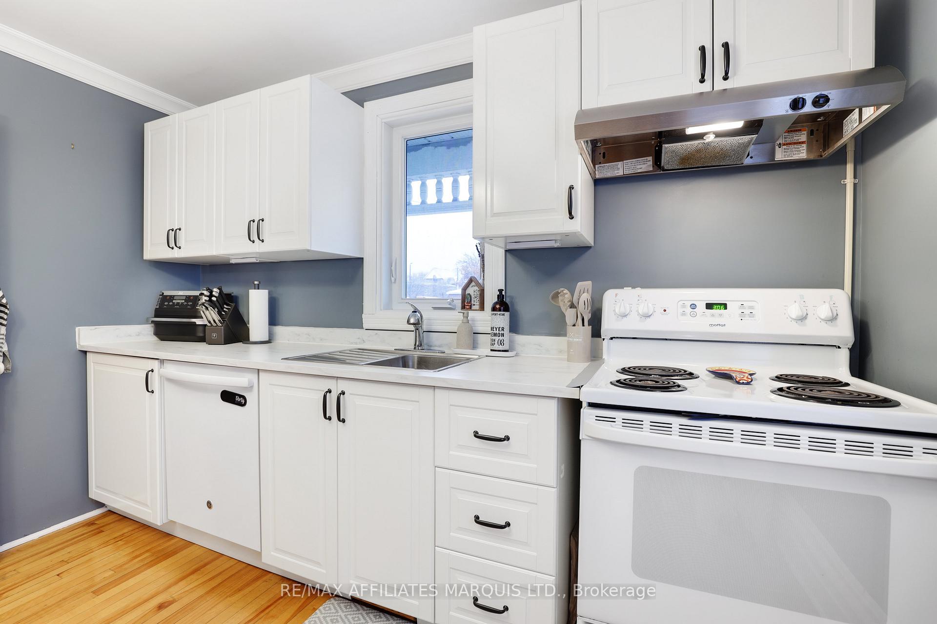 Photo 6 of 135 Third Street E, Cornwall — HOMEH