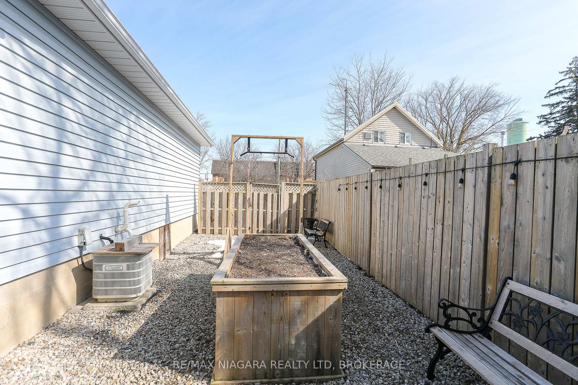 Photo 46 of 192 Centre Street, Dutton/Dunwich, Dutton — HOMEH