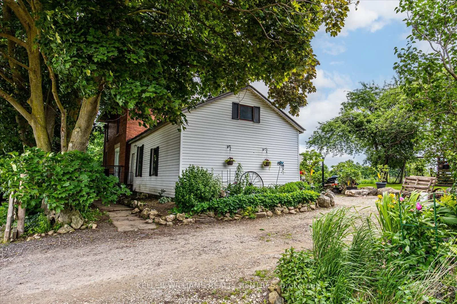 Photo 44 of 4956 Fifth Line, Erin, Rural Erin — HOMEH