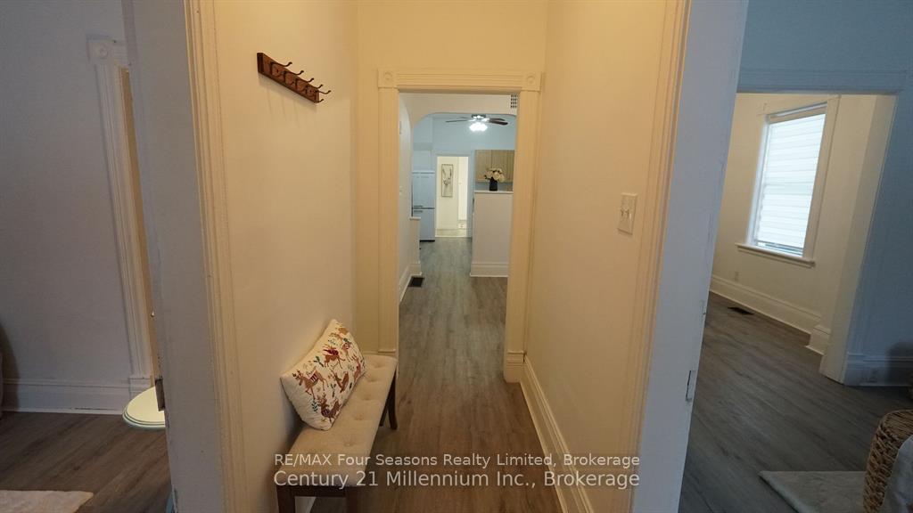 Photo 2 of 315 Oak Street, Collingwood — HOMEH