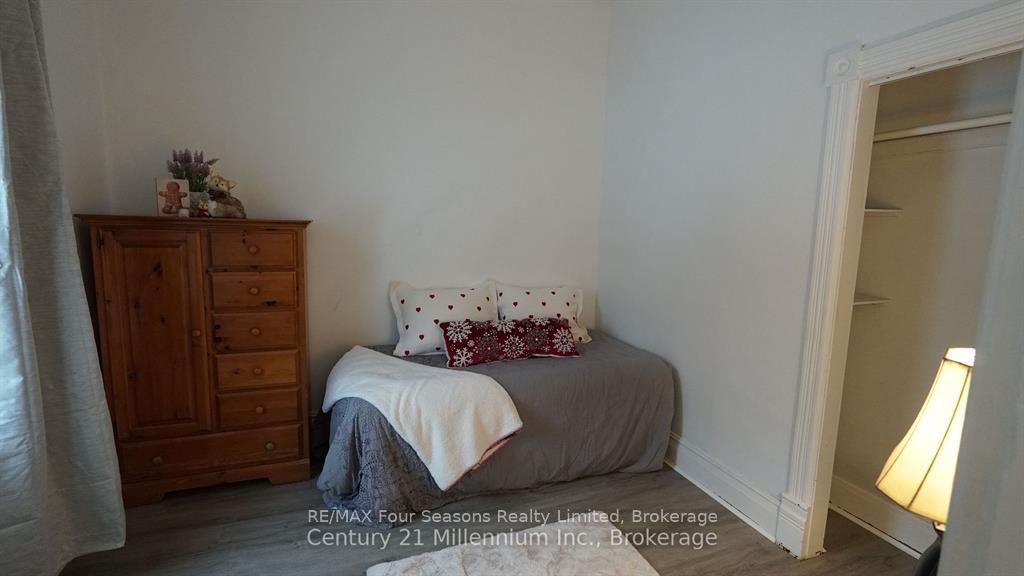 Photo 19 of 315 Oak Street, Collingwood — HOMEH
