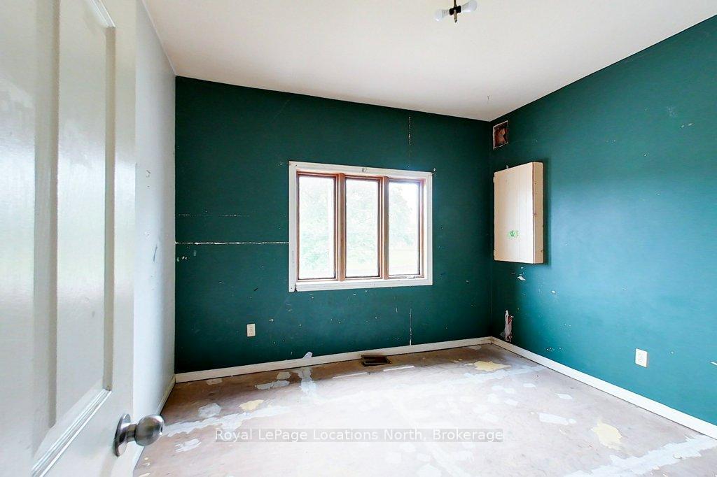 Photo 14 of 103 Erie Street, Collingwood — HOMEH