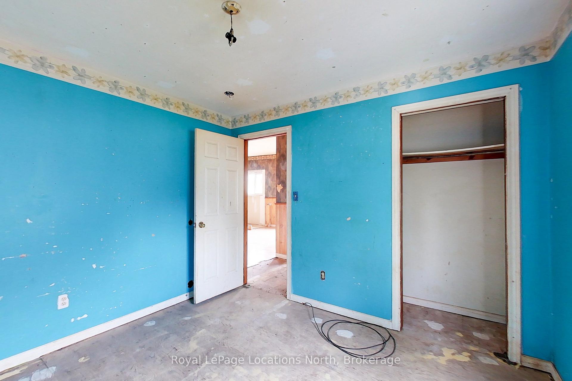 Photo 15 of 103 Erie Street, Collingwood — HOMEH