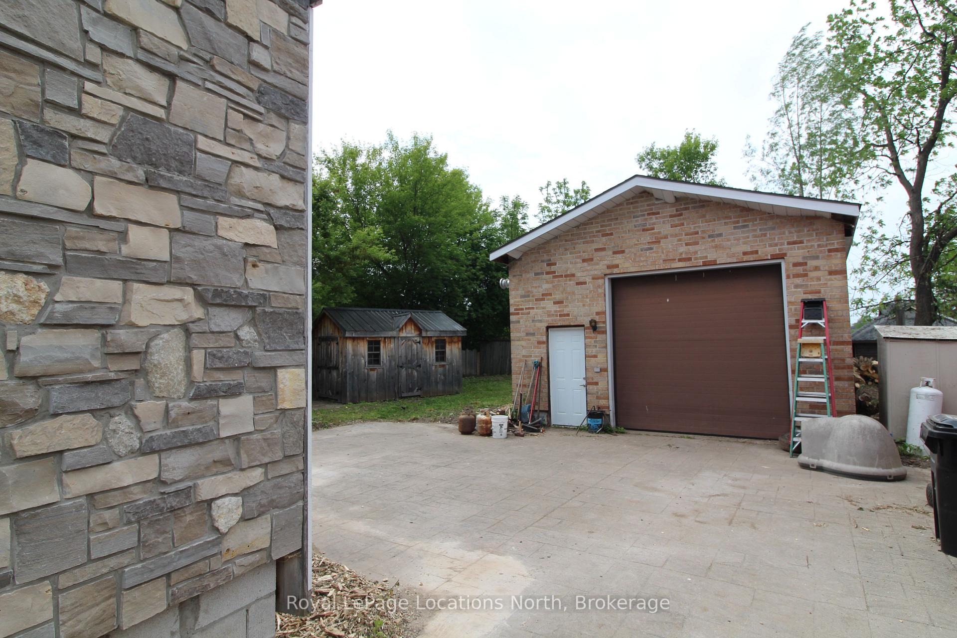 Photo 27 of 103 Erie Street, Collingwood — HOMEH