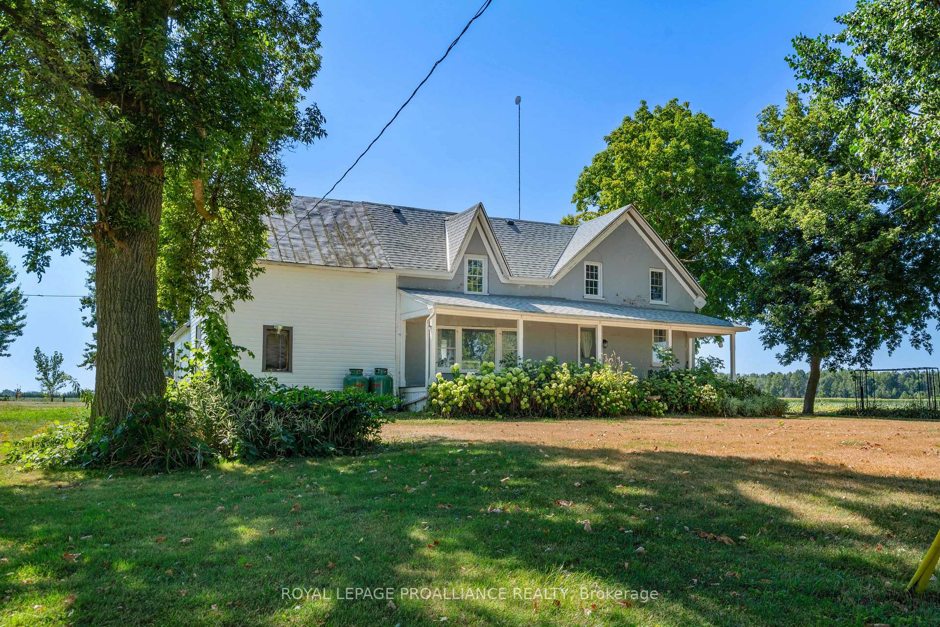 Photo 1 of 917 County 21 Road, Edwardsburgh/Cardinal, Edwardsburgh/Cardinal Twp — HOMEH