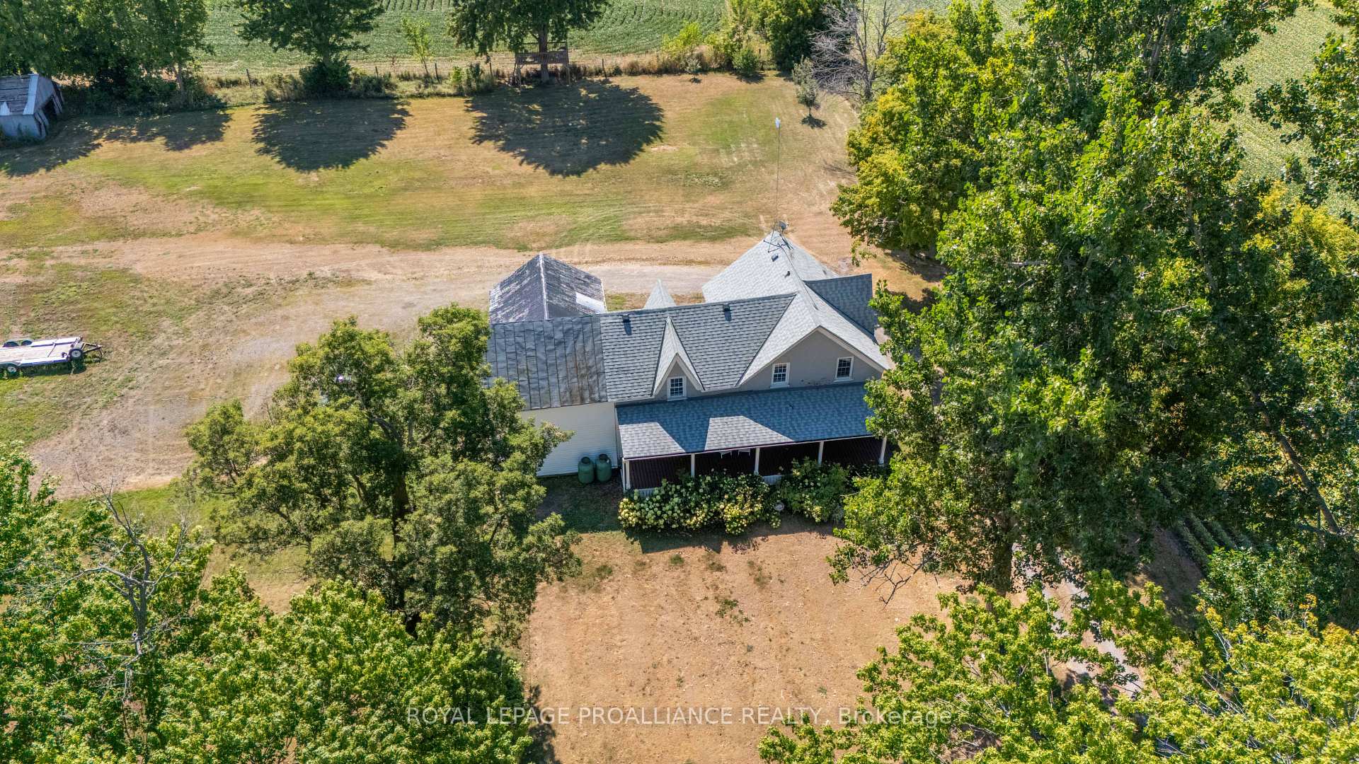 Photo 2 of 917 County 21 Road, Edwardsburgh/Cardinal, Edwardsburgh/Cardinal Twp — HOMEH