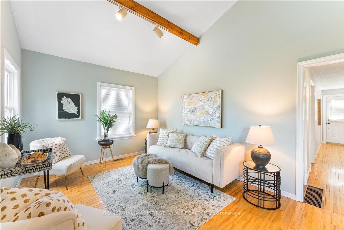 Photo 9 of 28 Beech Street, Ajax, Central — HOMEH