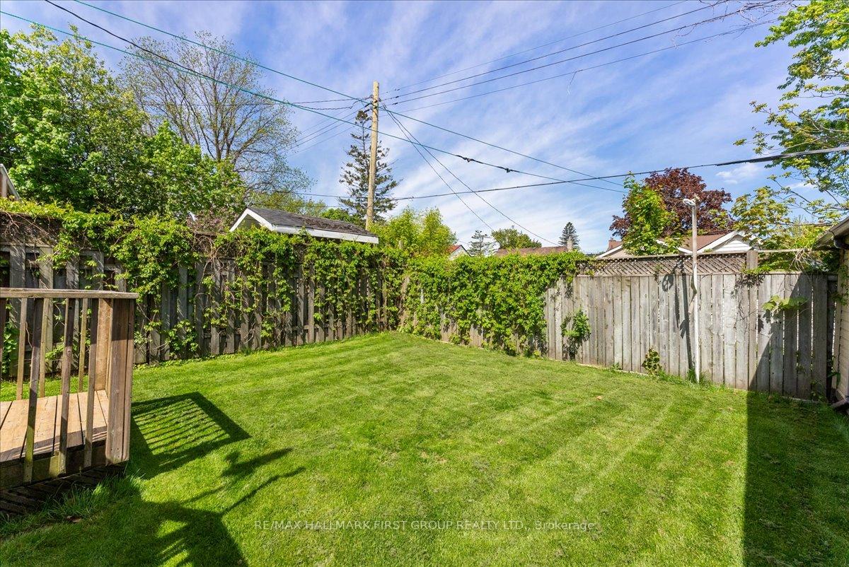 Photo 18 of 28 Beech Street, Ajax, Central — HOMEH