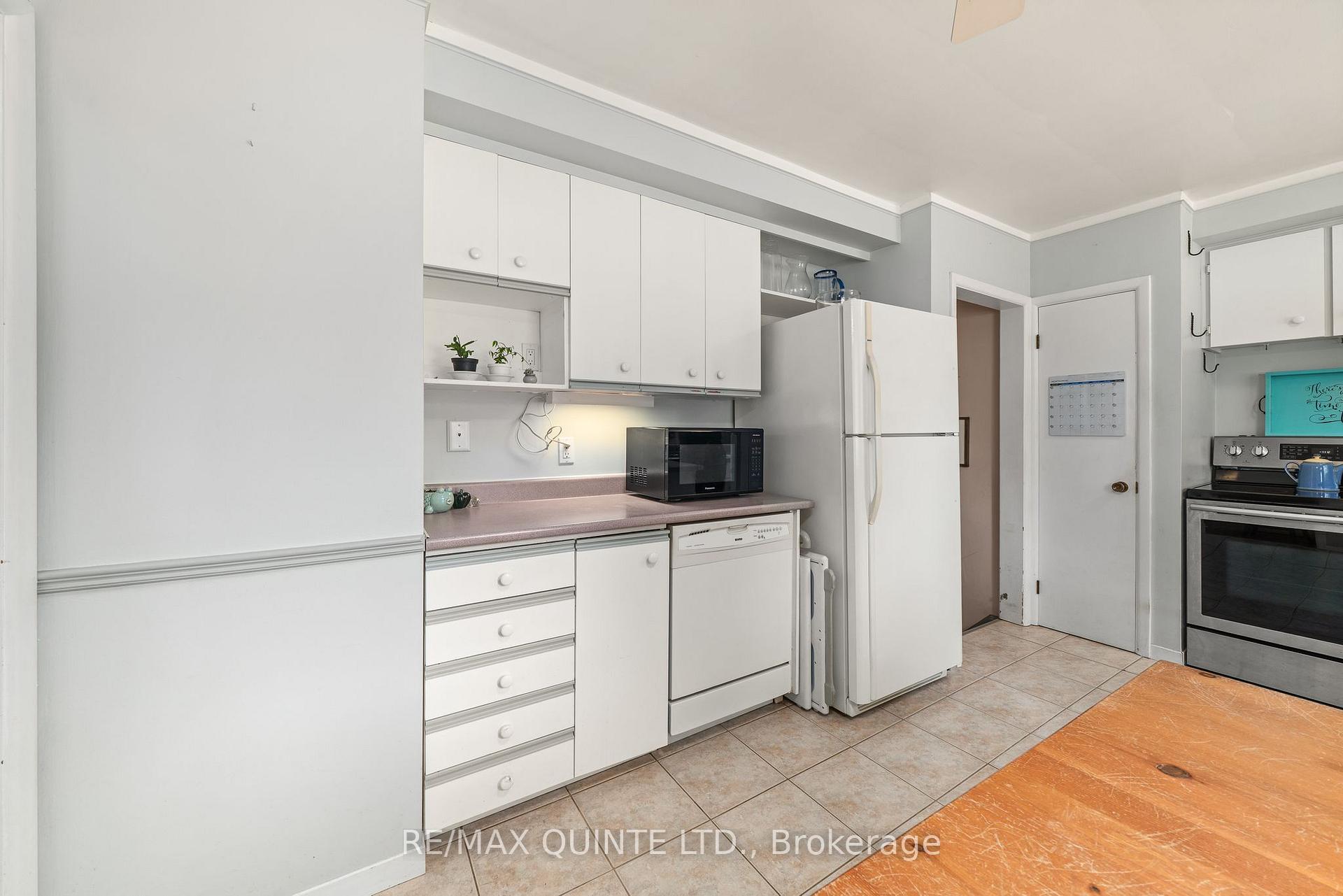 Photo 14 of 257 College Street W, Belleville, Belleville Ward — HOMEH