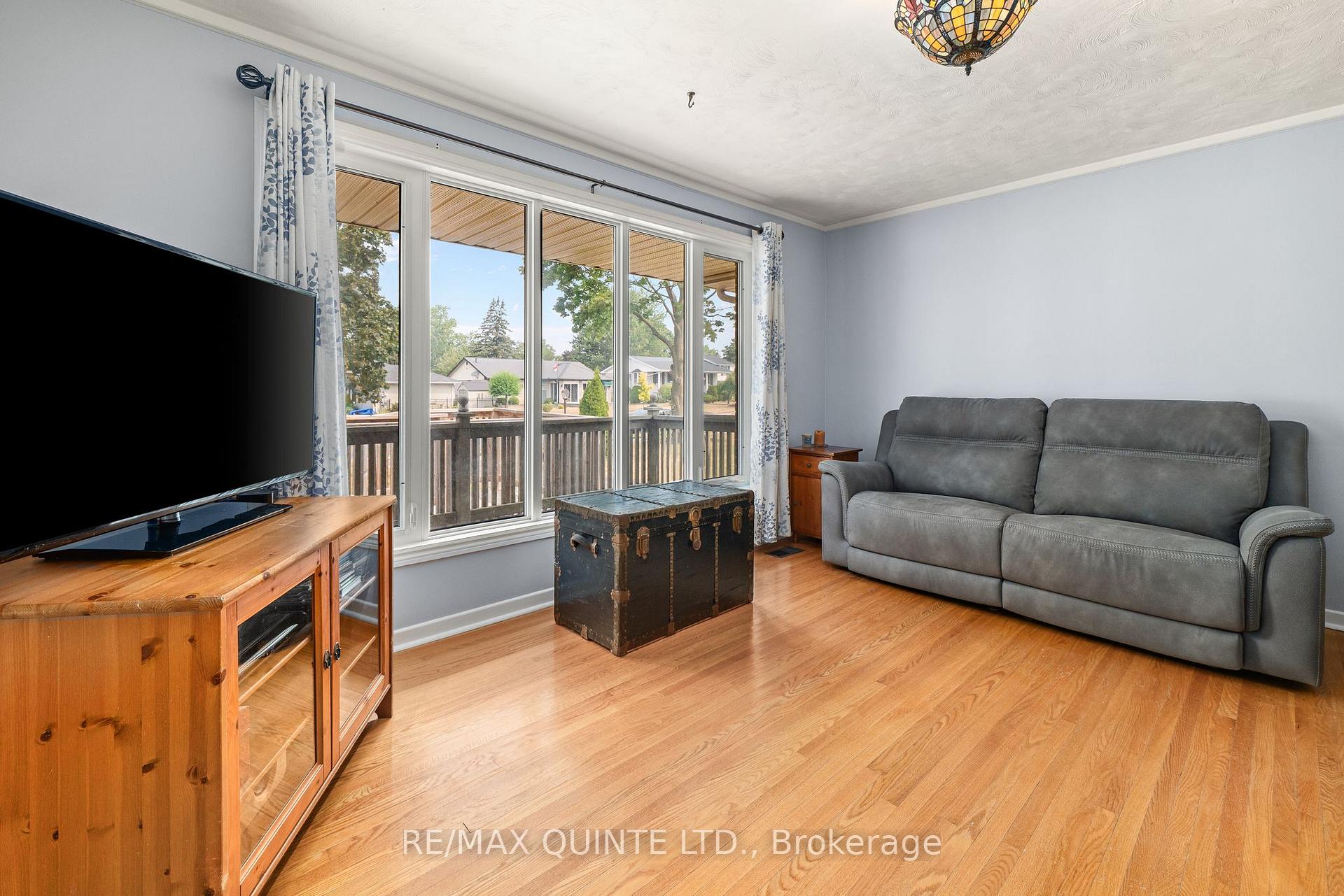 Photo 19 of 257 College Street W, Belleville, Belleville Ward — HOMEH