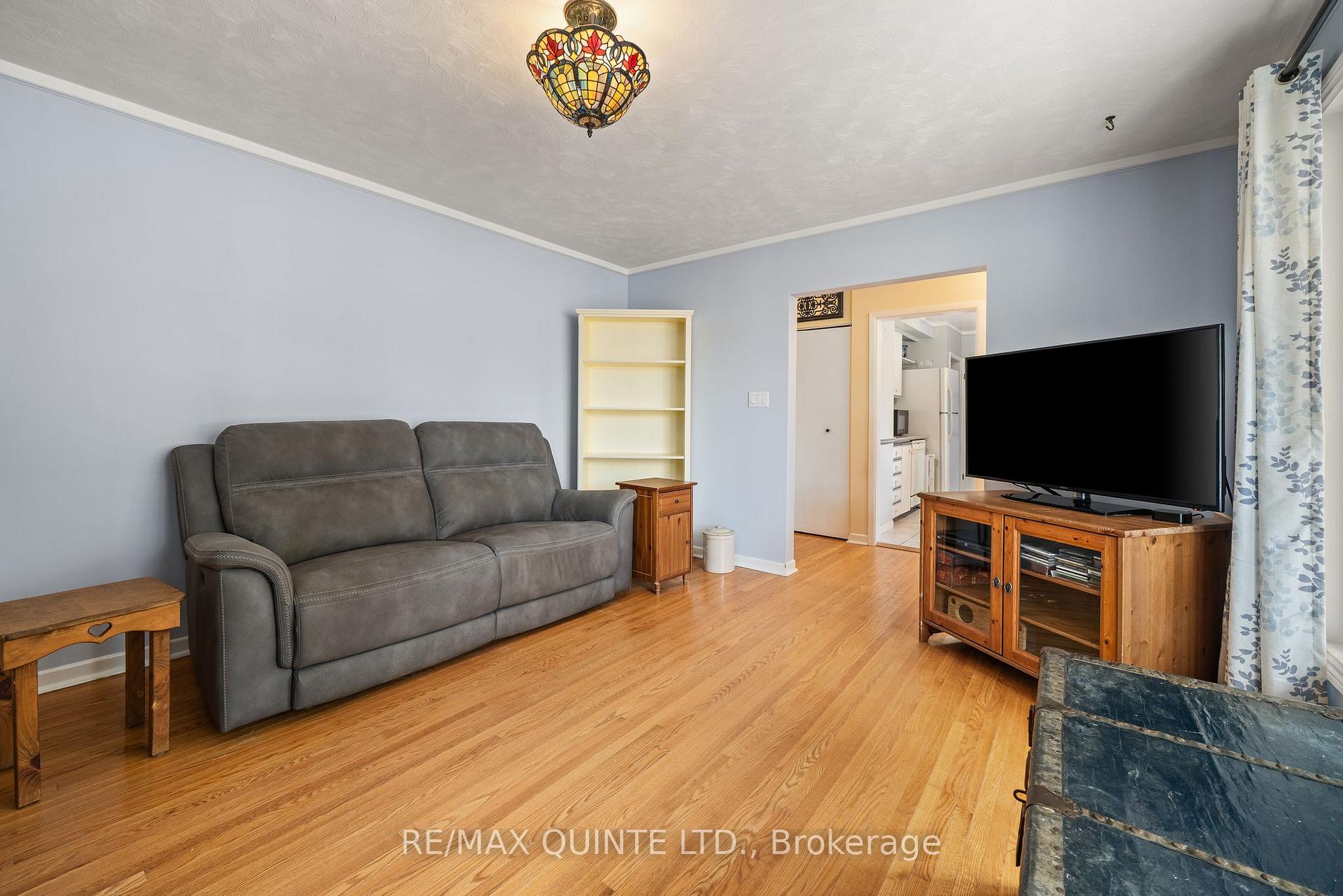 Photo 22 of 257 College Street W, Belleville, Belleville Ward — HOMEH