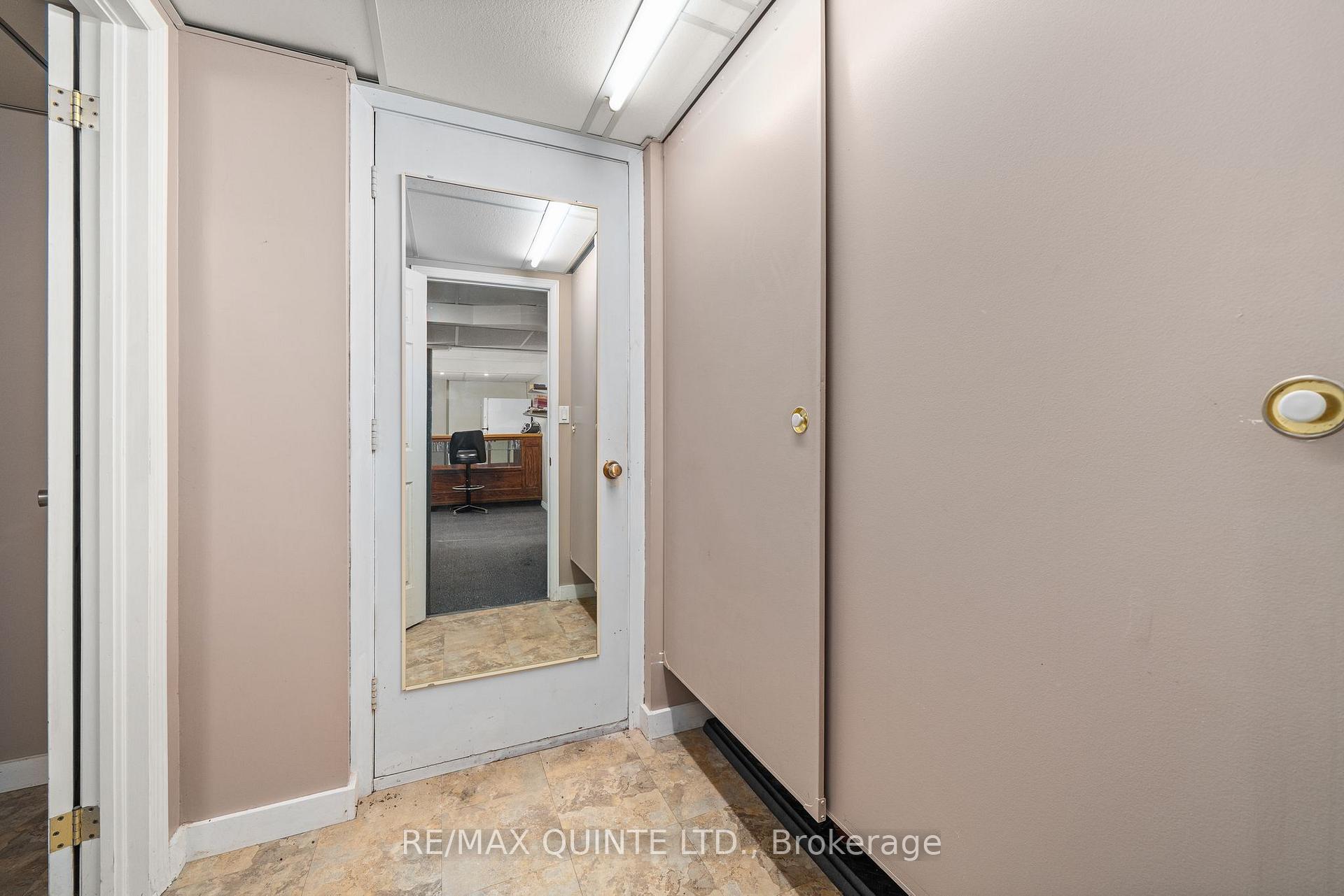 Photo 36 of 257 College Street W, Belleville, Belleville Ward — HOMEH