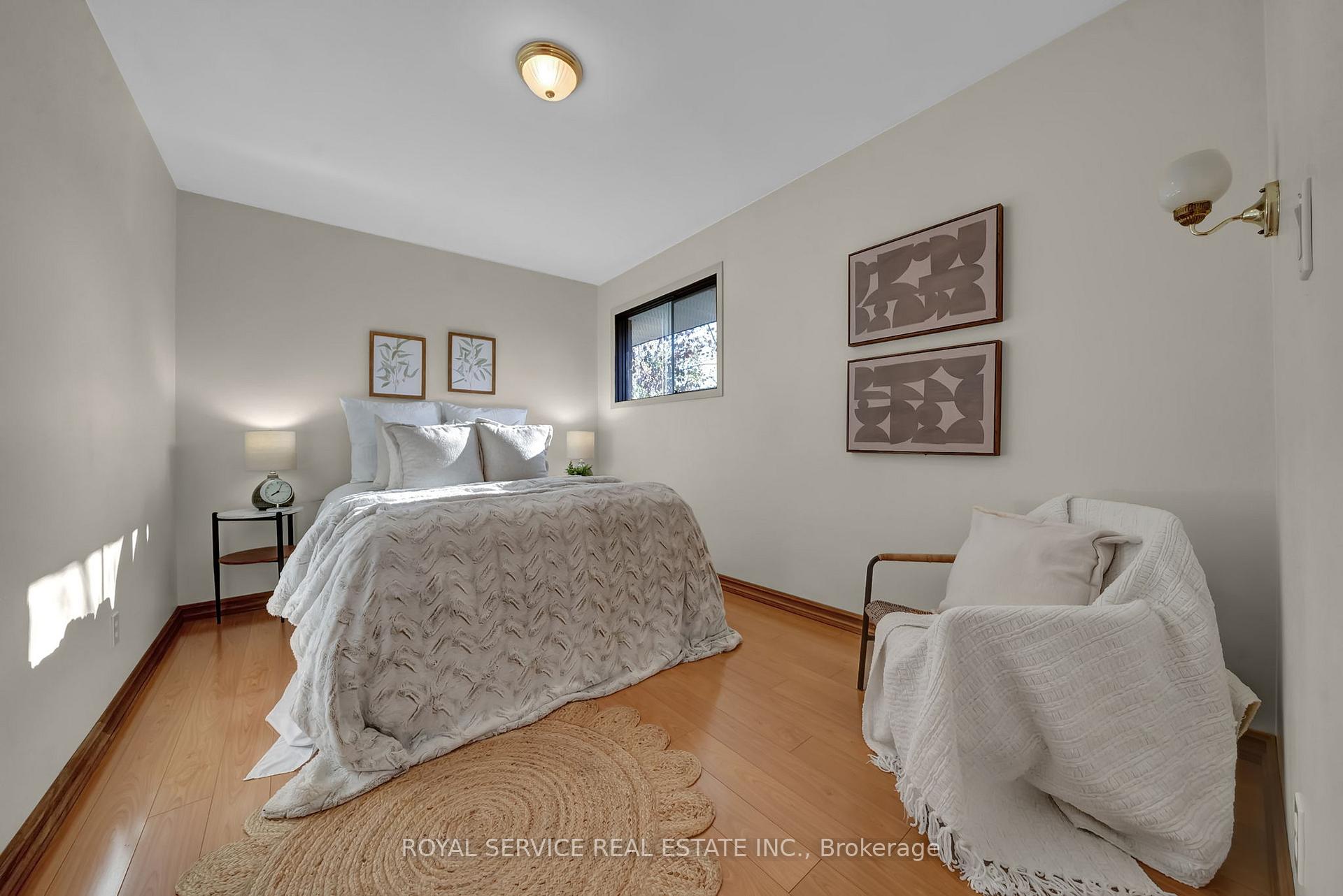 Photo 19 of 141 Scugog Street N, Clarington, Bowmanville — HOMEH