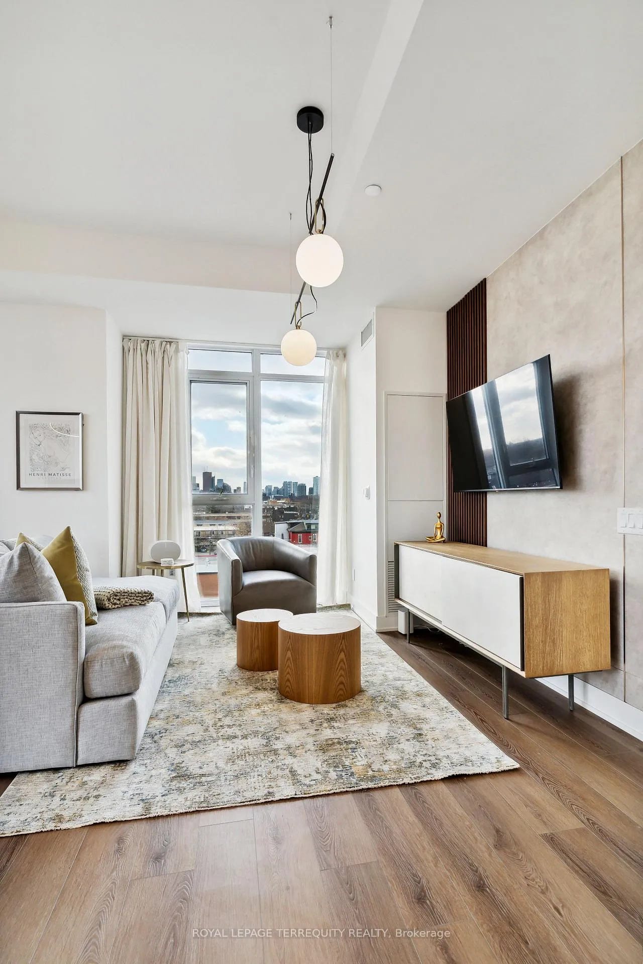 Photo 9 of Unit 607, 1285 Queen Street E, Toronto, Greenwood-Coxwell — HOMEH