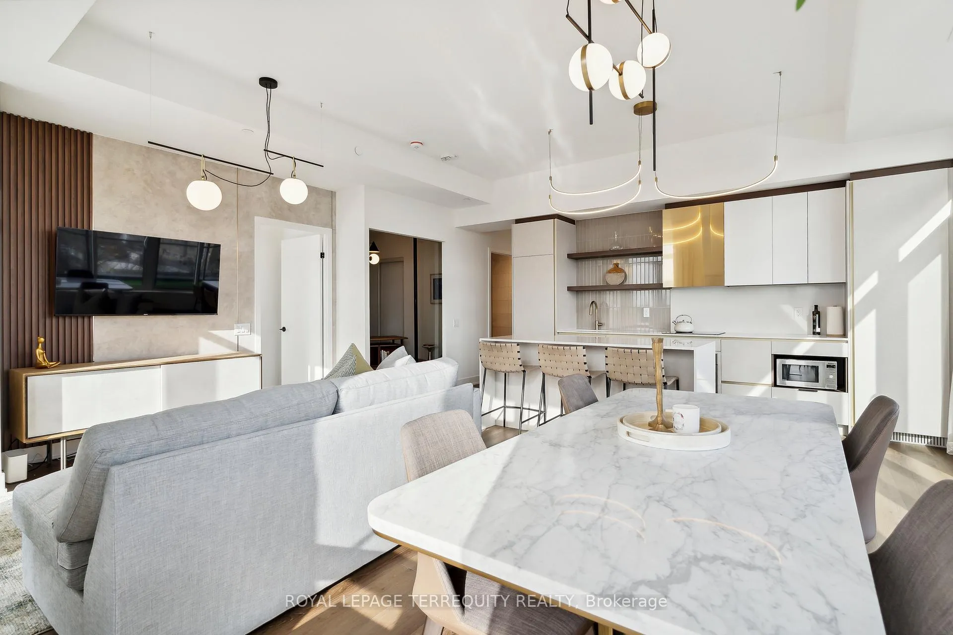Photo 12 of Unit 607, 1285 Queen Street E, Toronto, Greenwood-Coxwell — HOMEH