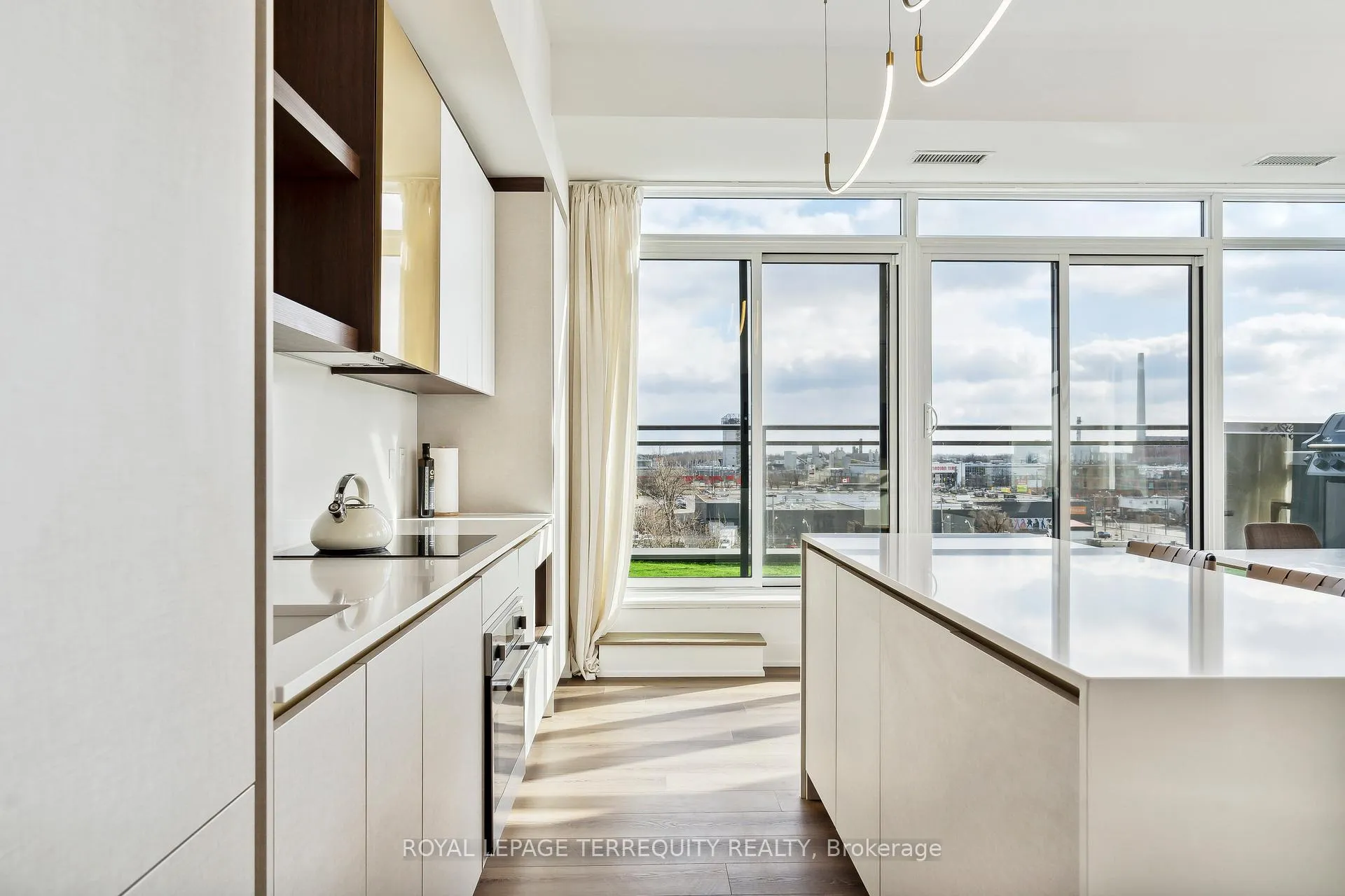 Photo 21 of Unit 607, 1285 Queen Street E, Toronto, Greenwood-Coxwell — HOMEH