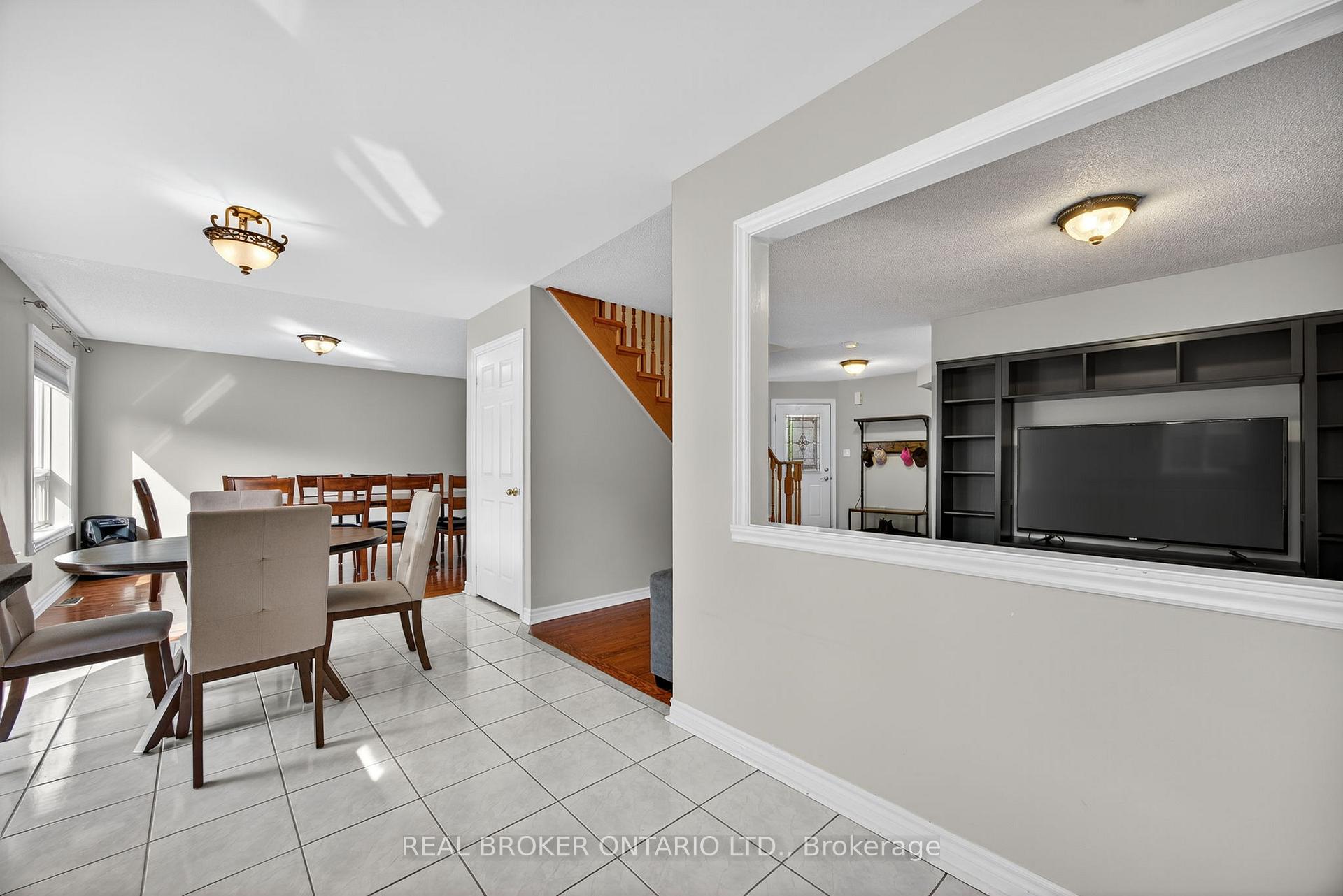 Photo 24 of 115 Birchwood Drive, Barrie, East Bayfield — HOMEH